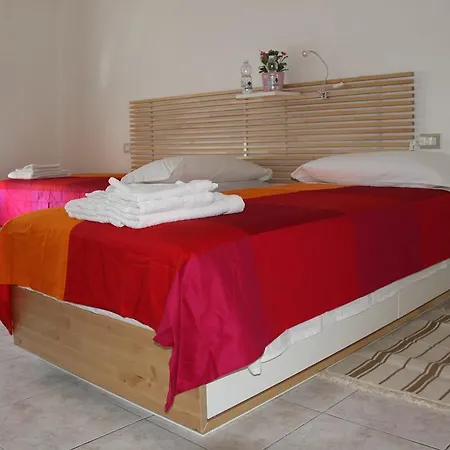 Stephenson Apartment *