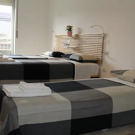 Stephenson Apartment *